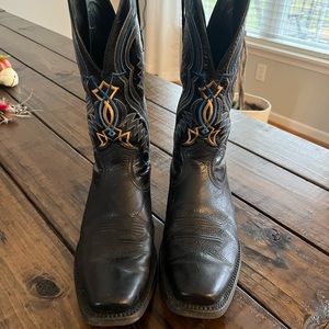 Mens Ariat Bronc Buster Cowboy Boot